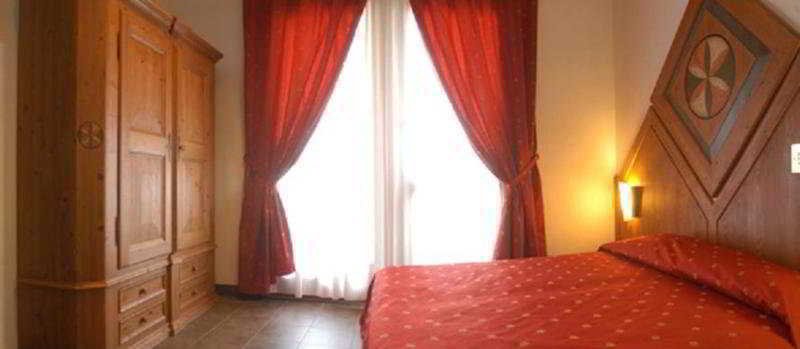 Hotel Smeraldo Sirmione Exterior photo